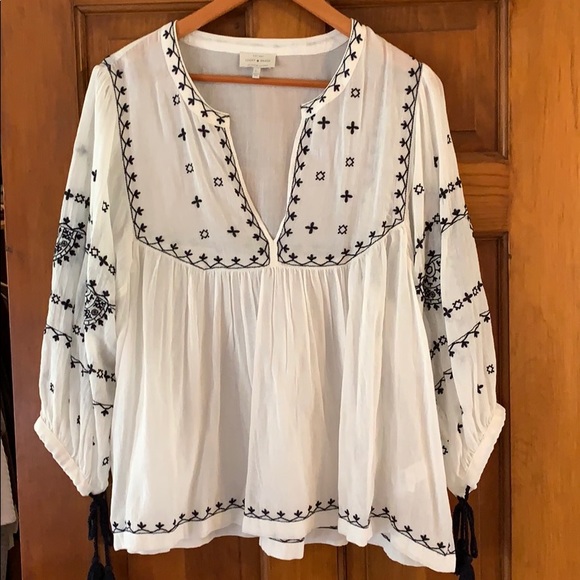 Lucky Brand Tops - Super cute Lucky brand top. Large